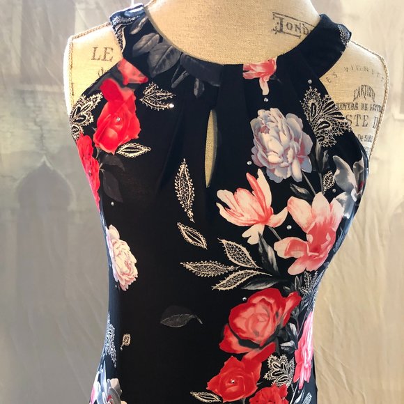 INC International Concepts Fitted Top: Size S - Picture 2 of 13